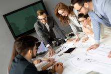 Tư duy lãnh đạo: Tầm quan trọng của việc kết nối với những người trong nhóm