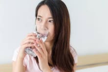 Một cốc nước buổi sáng: Bí quyết cho sức khỏe