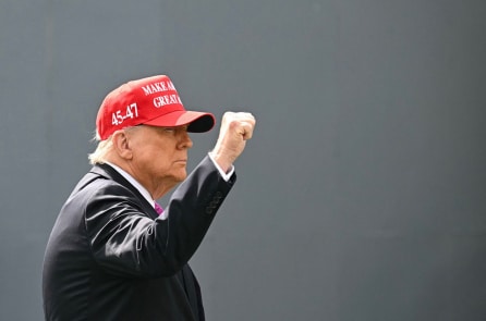 Mô hình tài chính mới của Tổng thống Trump: Thuế quan và miễn giảm thuế