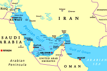Quốc hội Iran thông qua đóng eo biển Hormuz, nơi lưu thông 1/5 dầu mỏ thế giới