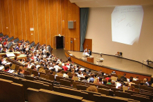 Khủng hoảng “văn hóa đọc” ở sinh viên