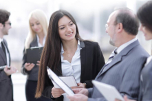 Làm sao để biết nụ cười của ai đó là thật lòng hay giả tạo?