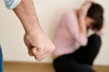 Khi trẻ bị bắt nạt, dạy trẻ cách ứng phó thay vì đánh trả