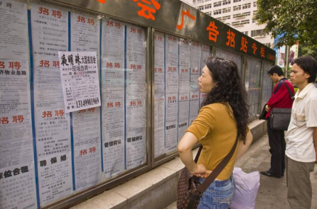 Trung Quốc: 85% người trung niên bị ly hôn sau 1 năm thất nghiệp