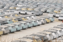 Cuộc chiến giá cả đẩy các đại lý ô tô Trung Quốc đến bờ vực phá sản