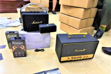 Phát hiện đường dây sản xuất, buôn bán thiết bị điện tử giả mạo Marshall, Omega trị giá 22 tỷ đồng