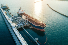 Dầu thô dự kiến “tăng sốc” trong ngày thứ Hai mở cửa