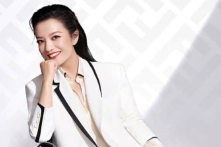 Anh trai Triệu Vy đăng lên mạng bức xúc về thông tin mà Triệu Vy bị gán ghép