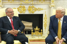 Ông Trump tuyên bố sẽ áp mức thuế quan thống nhất đối với hơn 150 quốc gia nhỏ