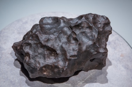 Đá sao Hỏa lớn nhất có thể được bán đấu giá với giá 4 triệu đô la