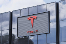 Tesla khai trương showroom đầu tiên tại Ấn Độ