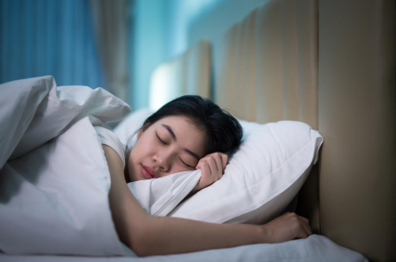 Ngồi lâu, đứng lâu, nằm lâu, tư thế nào có hại nhất cho cơ thể?