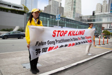 ĐCSTQ mổ cướp nội tạng sống của người tập Pháp Luân Công sau khi cắt đứt gân tay chân