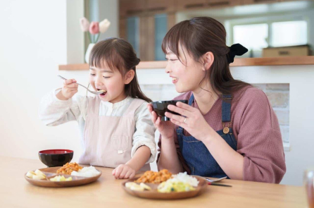 Cách nuôi con này thực chất đang hủy hoại sức khỏe của con
