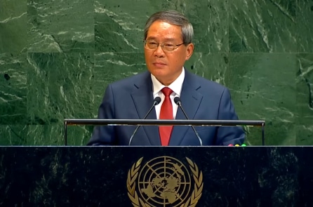 Trung Quốc hạ mục tiêu tăng trưởng kinh tế xuống mức thấp nhất trong nhiều thập kỷ