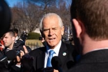 Cố vấn Navarro: Ông Trump vẫn lên kế hoạch áp thuế 15%