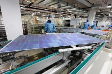 Trung Quốc: Sáu doanh nghiệp quang điện phá sản hoặc tái cơ cấu trong đầu tháng 9