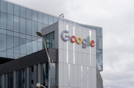 EU phạt Google hơn 3,4 tỷ USD vì vi phạm luật chống độc quyền,  ông Trump lên tiếng