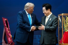 Tổng thống Trump cho phép Hàn Quốc đóng tàu ngầm hạt nhân đầu tiên