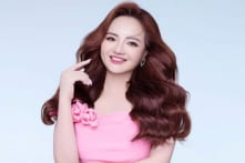 Hoàng Hường bị điều tra thêm hành vi sản xuất, buôn bán hàng giả