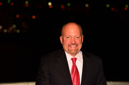 Cố vấn tài chính: Người trẻ nên học cách tìm kiếm đầu cơ quản lý tài chính