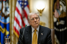 Cách chính quyền Trump chống lại các vụ kiện cấp bang nhằm vào các tập đoàn dầu khí