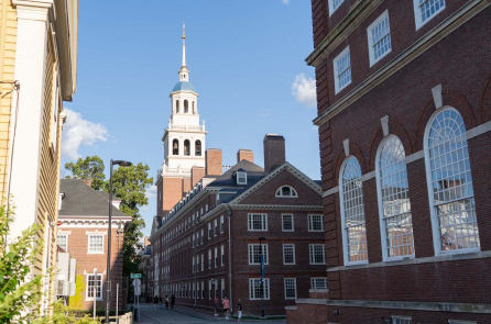 Dữ liệu của Đại học Harvard bị hack, thông tin cựu sinh viên và sinh viên bị đánh cắp