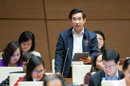 Đại biểu Nguyễn Văn Cảnh đề xuất giải pháp xử lý bất cập dạy thêm, học thêm 