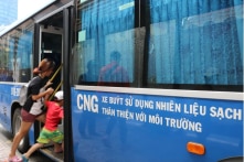 Bị cắt nguồn cung khí, hàng trăm DN công nghiệp và gần 500 xe buýt có nguy cơ dừng hoạt động