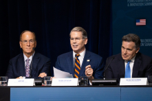 Người lao động Mỹ dự kiến sẽ nhận khoản hoàn thuế lên tới 2.000 USD