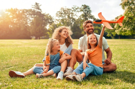 Các bà mẹ Mỹ bỏ TikTok, điện thoại để quay lại với cách nuôi dạy con truyền thống