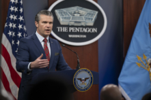 Nga cung cấp tình báo về quân đội Mỹ cho Iran? Bộ trưởng Hegseth lên tiếng