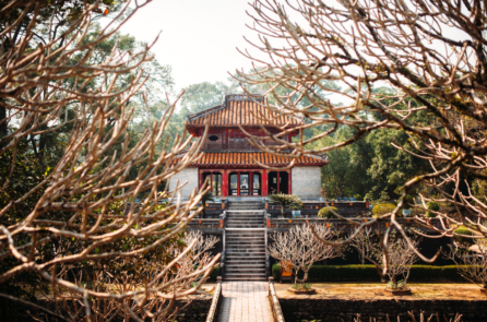 Những nét đơn giản có ích trong kiến trúc lăng Minh Mạng