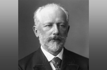 Ukraine xóa tên nhà soạn nhạc người Nga Tchaikovsky khỏi Học viện Âm nhạc Quốc gia