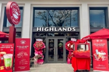 Highlands Coffee đã nhập gì từ Đồ hộp Hạ Long?