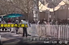 TQ: Tin đồn về làn sóng di cư ở nhiều tỉnh, người dân xếp hàng làm hộ chiếu