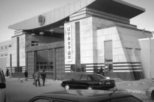 Nhà tù nữ Liêu Ninh liên tục lấy máu từ các tù nhân; một số người đã mất tích – Người trong cuộc