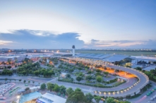 Chặng bay Hà Nội – TP.HCM hết vé phổ thông, giá cao ngất ngưởng sau Tết