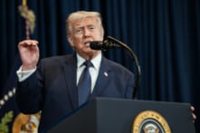Ông Trump mời 7 quốc gia tham gia liên minh cùng kiểm soát eo biển Hormuz