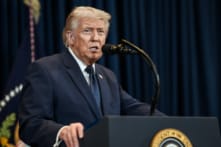 Ông Trump: Báo cáo về việc người dân Trung Quốc xếp hàng dài mua xăng là đúng