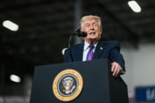 Ông Trump hoãn chuyến thăm Trung Quốc trong bối cảnh chiến tranh Iran