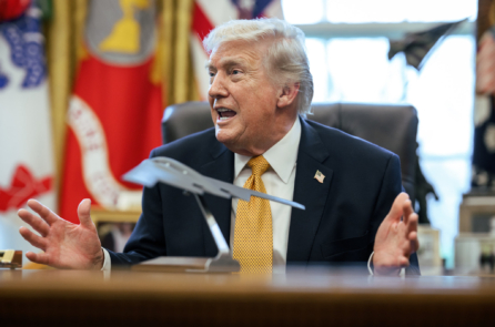 Ông Trump: Quyền công dân theo nơi sinh chỉ dành cho con cái của nô lệ được giải phóng