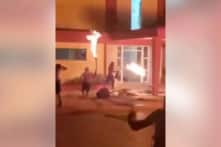 [Video] Người biểu tình phóng hỏa trụ sở đảng bộ thành phố ở Cuba