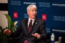 Bộ trưởng Năng lượng Mỹ: Giá dầu có thể tiếp tục tăng và đạt đỉnh trong vài tuần tới