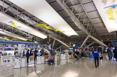 Đường bay Trung – Nhật tại Kansai giảm gần 70% do hạn chế từ Trung Quốc
