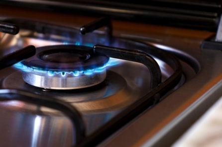 Giá gas tăng mạnh từ 1/4, bình 12 kg tăng khoảng 95.000 đồng