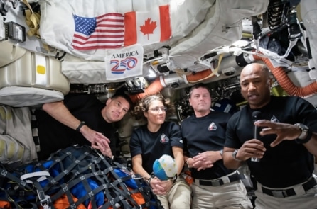 9 khoảnh khắc đáng nhớ của sứ mệnh Mặt Trăng Artemis II