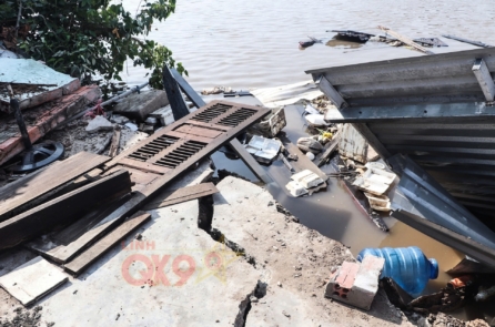 Sạt lở bờ kênh xáng Bạc Liêu – Cà Mau, 6 nhà dân bị kéo sập