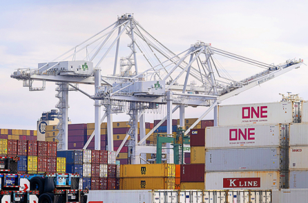 Chính quyền Trump bắt đầu hoàn trả 166 tỷ USD thuế quan cho doanh nghiệp từ thứ Hai