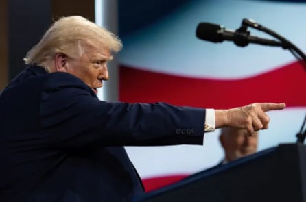 Ông Trump: Hàng loạt tàu chở dầu rỗng đang hướng tới Mỹ để nạp dầu và khí đốt